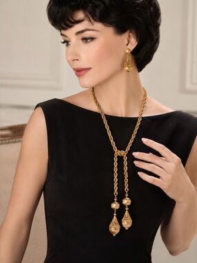Rare Vntg Monet Bolero Gold Tone Lariat Necklace & Earrings Set Book Piece 32”